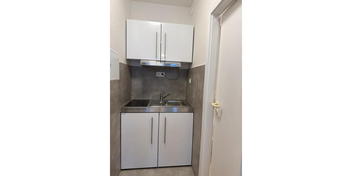 Etagenwohnung Köln Innenstadt - 1 Zimmer, 33 m&sup2;, 745&euro; | Angebot:25841782