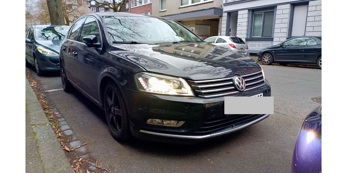 VW Passat 213.500 km 6.999 &euro; Hilden 40721