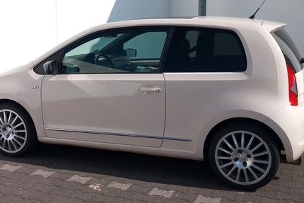 Seat Mii 84.000 km 10.990 &euro; Köln 50737