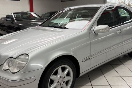 Mercedes-Benz C 200 125.000 km 3.880 &euro; Leverkusen 51371