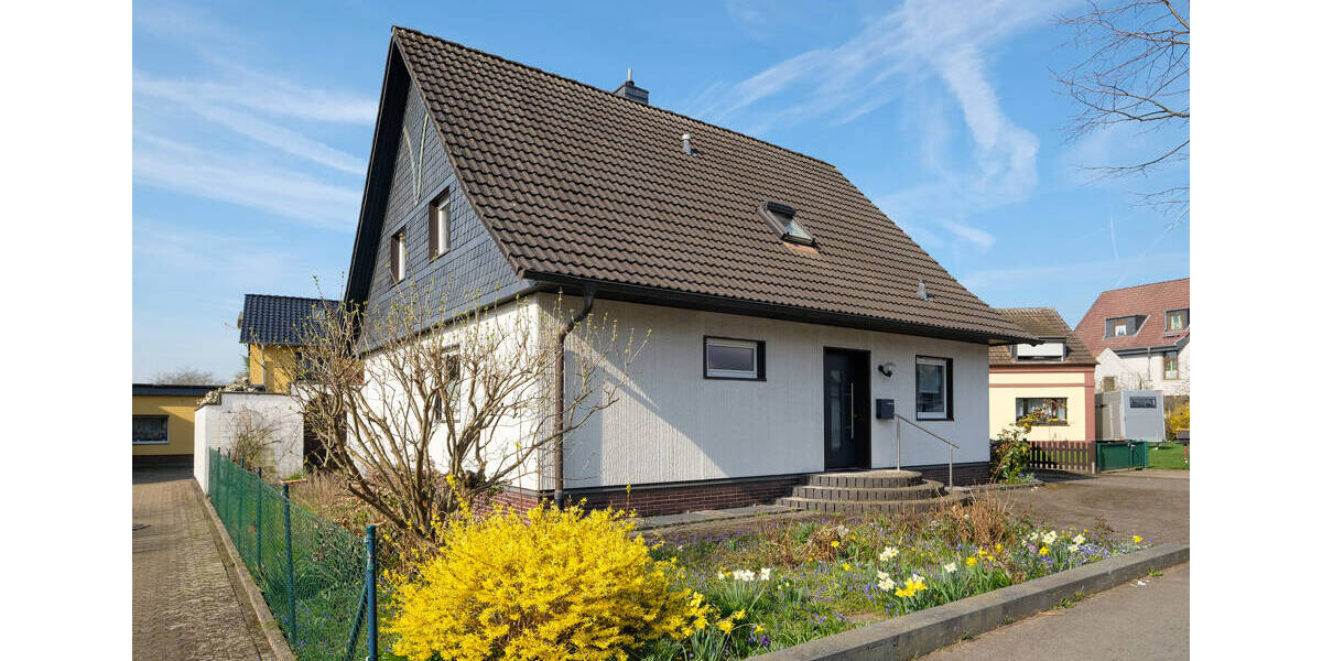 Einfamilienhaus Langenfeld Richrath - 5 Zimmer, 149 m&sup2;, 449.000&euro; | Angebot:26189466