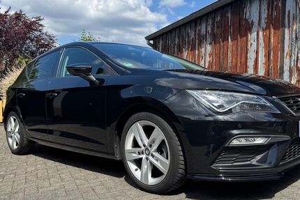 Seat Leon 88.500 km 15.999 &euro; Remscheid 42855