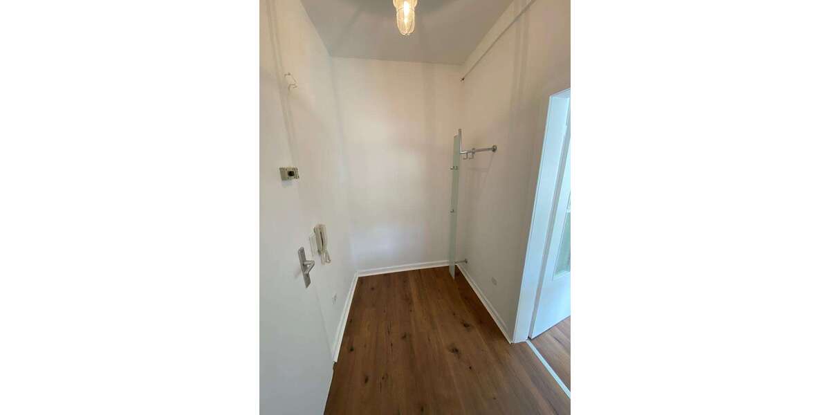 D-Zoo, möbl. 2 Zi. ETW, ruhig und Zentral in Einkaufsstraße , ca. 40qm Wfl., 8qm Keller - Appartement Düsseldorf Stadtbezirk 2 | Angebot:24612800