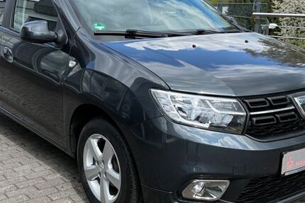 Dacia Sandero 82.949 km 7.990 &euro; Radevormwald 42477
