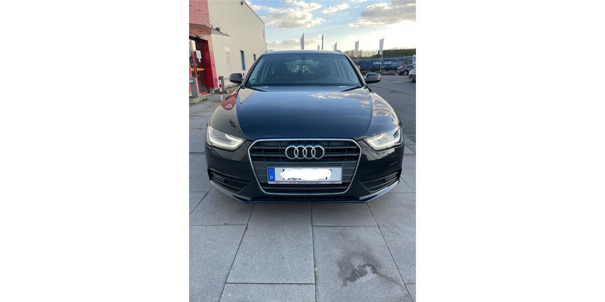 Audi A4 199.101 km 6.900 &euro; Köln 51107