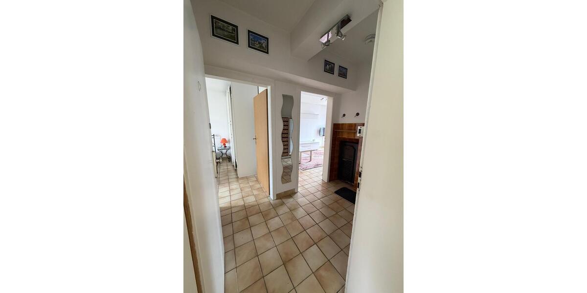 Etagenwohnung Düsseldorf Stadtbezirk 8 - 3 Zimmer, 47 m&sup2;, 1.220&euro; | Angebot:26049279