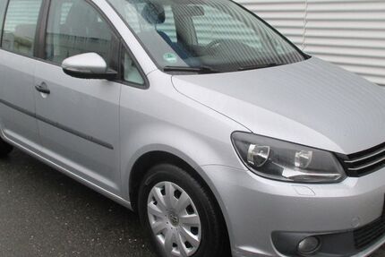 VW Touran 327.000 km 4.788 &euro; Köln 50933
