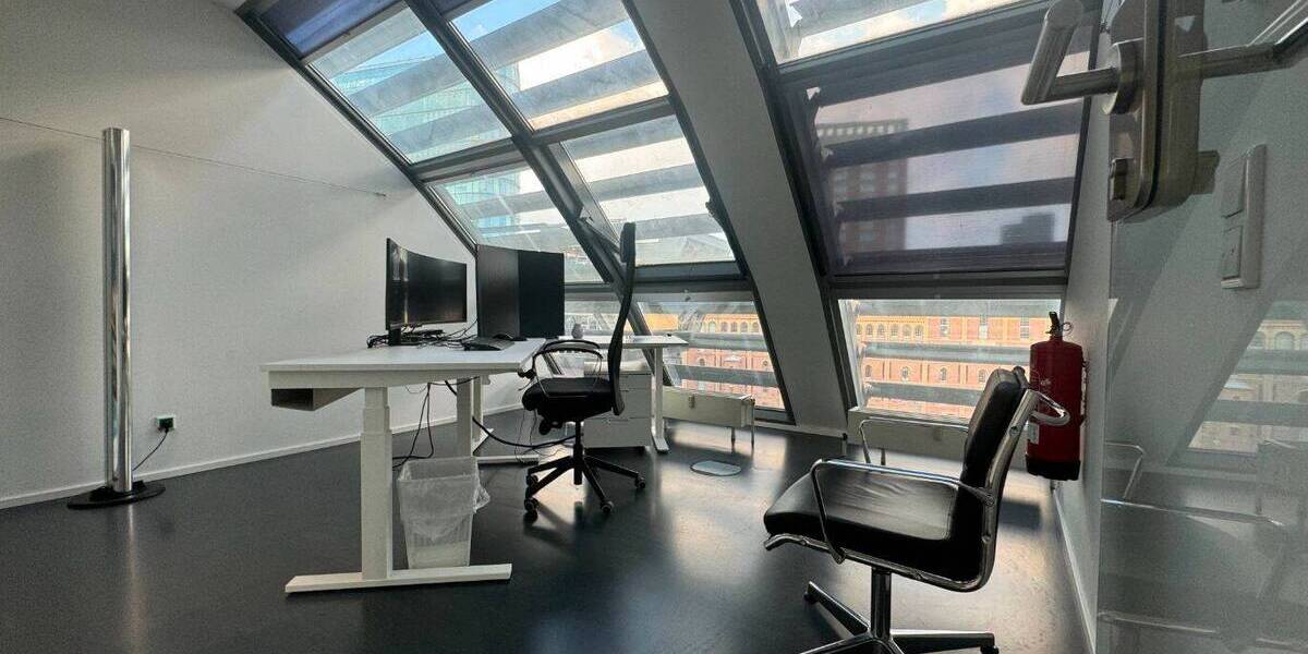 Gewerbeobjekt Düsseldorf Hafen - 12.000&euro; | Angebot:25755833