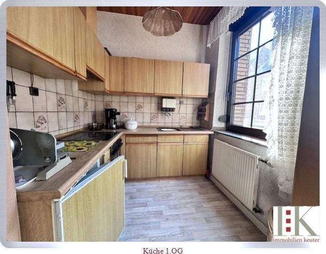 Reihenmittelhaus Neuss Furth-Süd - 7 Zimmer, 158 m&sup2;, 380.000&euro; | Angebot:25748699