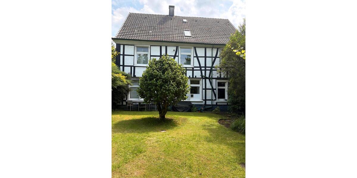 Mehrfamilienhaus, Wohnhaus Schwelm - 6 Zimmer, 238 m&sup2;, 326.000&euro; | Angebot:26766465