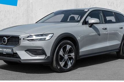 Volvo V60 Cross Country 23.648 km 35.950 &euro; Düsseldorf 40474