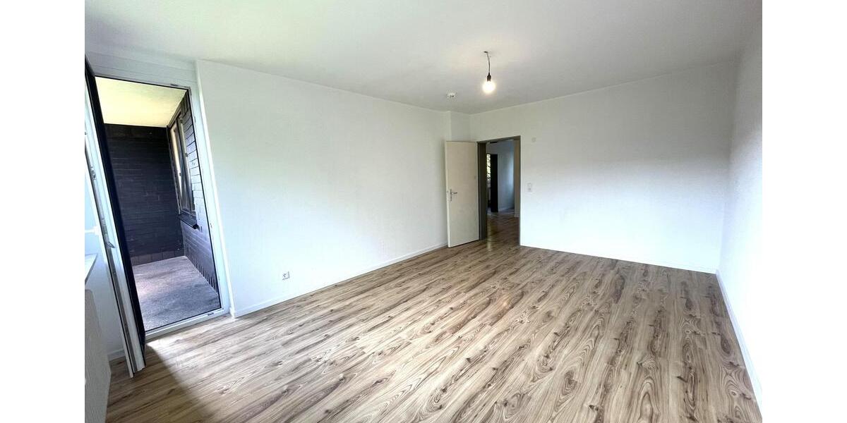 Etagenwohnung Wuppertal Gemarkung Nächstebreck - 2.5 Zimmer, 64 m&sup2;, 550&euro; | Angebot:25857618