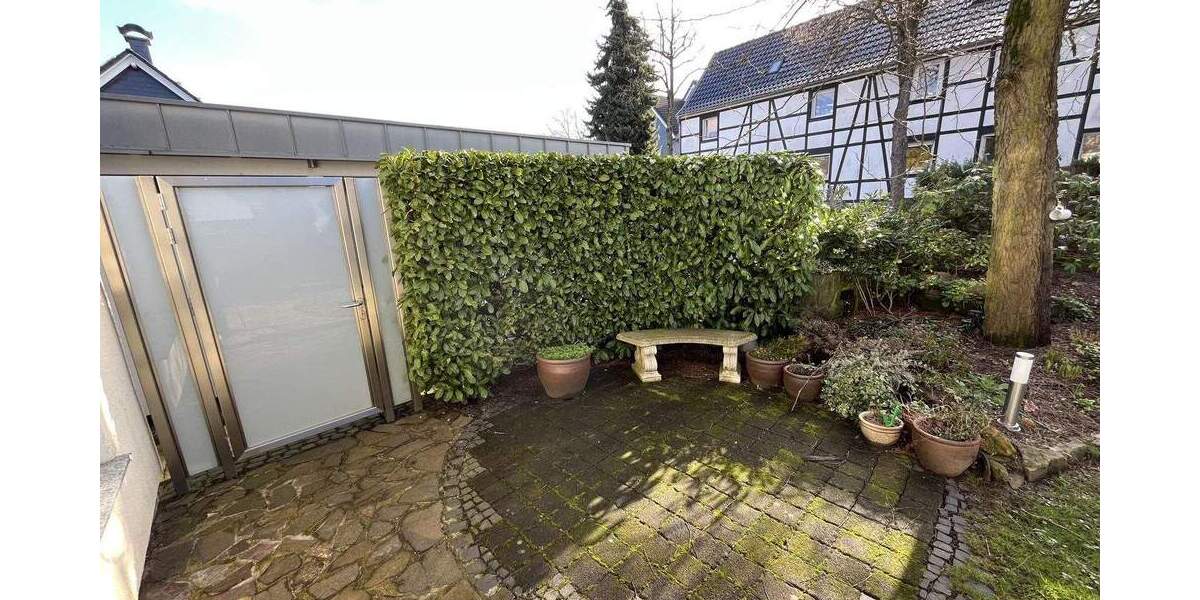 Einfamilienhaus Burscheid - 6 Zimmer, 157 m&sup2;, 715.000&euro; | Angebot:25770241