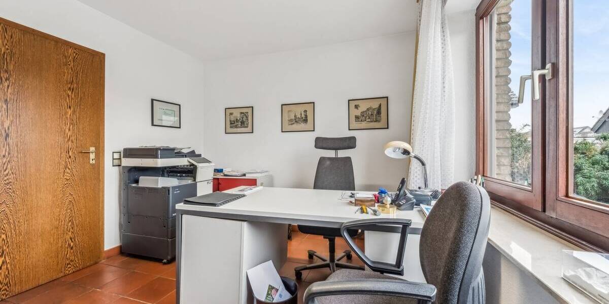 Einfamilienhaus Dormagen / Stürzelberg Stürzelberg - 6 Zimmer, 209 m&sup2;, 670.000&euro; | Angebot:26189779