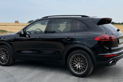 Porsche Cayenne 239.820 km 25.600 &euro; Rommerskirchen 41569