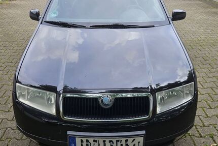 Skoda Fabia 222.250 km 2.600 &euro; Neuss 41464