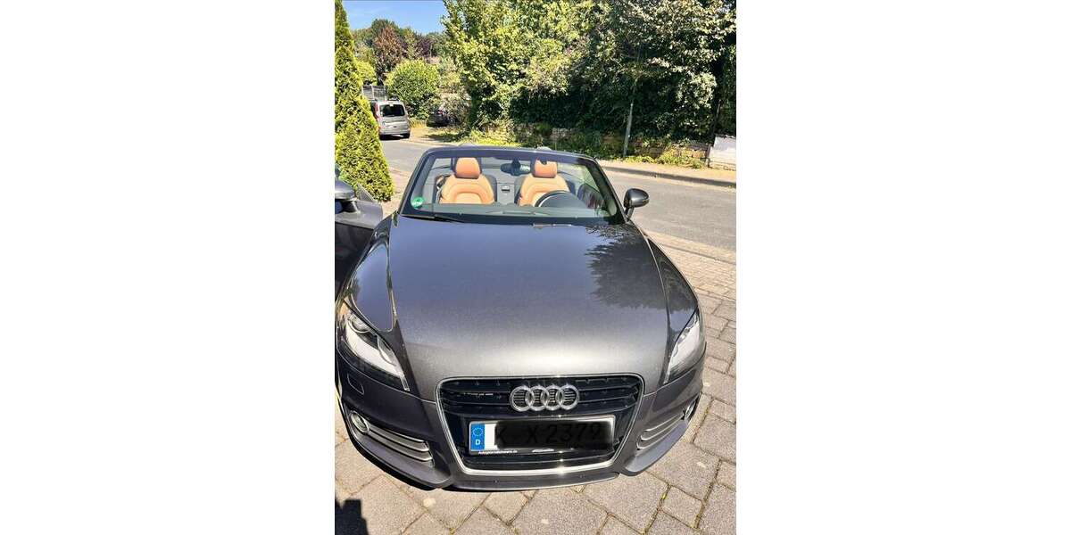 Audi TT 112.000 km 17.999 &euro; Bergisch Gladbach 51429