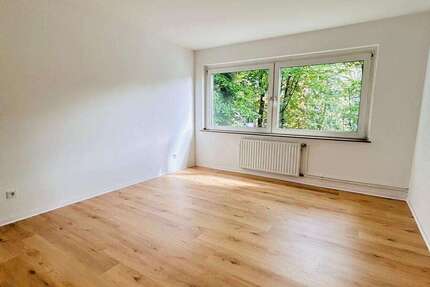 Wohnung Köln Mülheim - 3 Zimmer, 70 m&sup2;, 1.400&euro; | Angebot:24543402