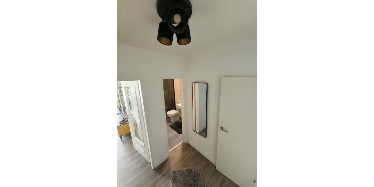 Etagenwohnung Neuss Reuschenberg - 1 Zimmer, 44 m&sup2;, 725&euro; | Angebot:25638803