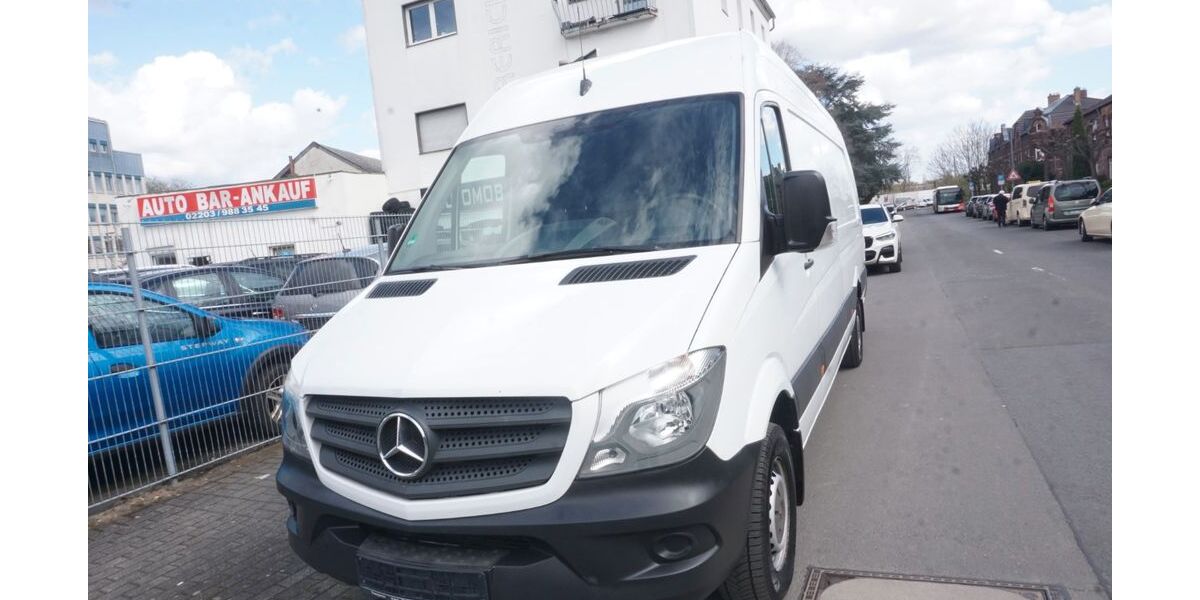 Mercedes-Benz Sprinter 166.000 km 15.499 &euro; Köln 51143