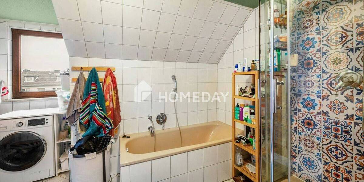 Etagenwohnung Köln Humboldt-Gremberg - 3 Zimmer, 91 m&sup2;, 379.000&euro; | Angebot:26080413