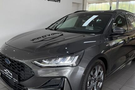 Ford Focus 18.000 km 22.990 &euro; Heiligenhaus 42579