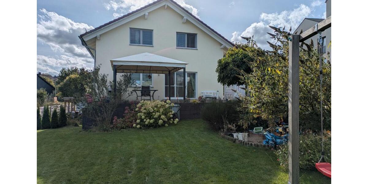 Einfamilienhaus Leichlingen (Rheinland) - 5 Zimmer, 143 m&sup2;, 739.000&euro; | Angebot:26064004