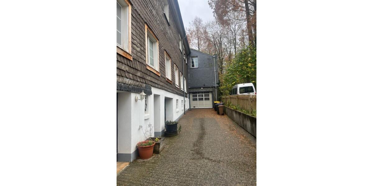 Etagenwohnung Velbert Langenberg - 3 Zimmer, 86 m&sup2;, 688&euro; | Angebot:25232925