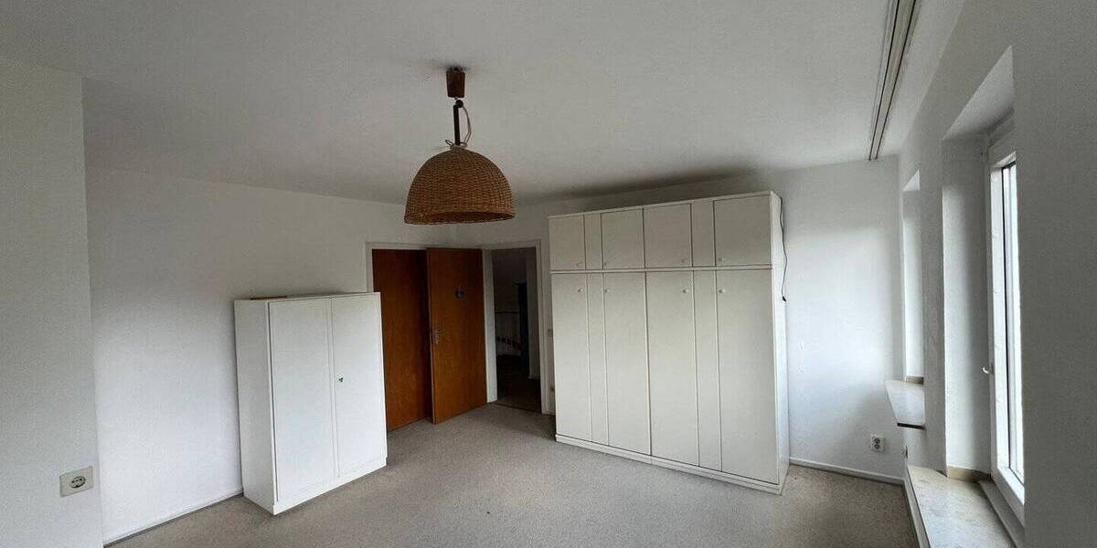 Einfamilienhaus Ratingen Lintorf - 1 Zimmer, 268 m&sup2;, 1.100.000&euro; | Angebot:26137001