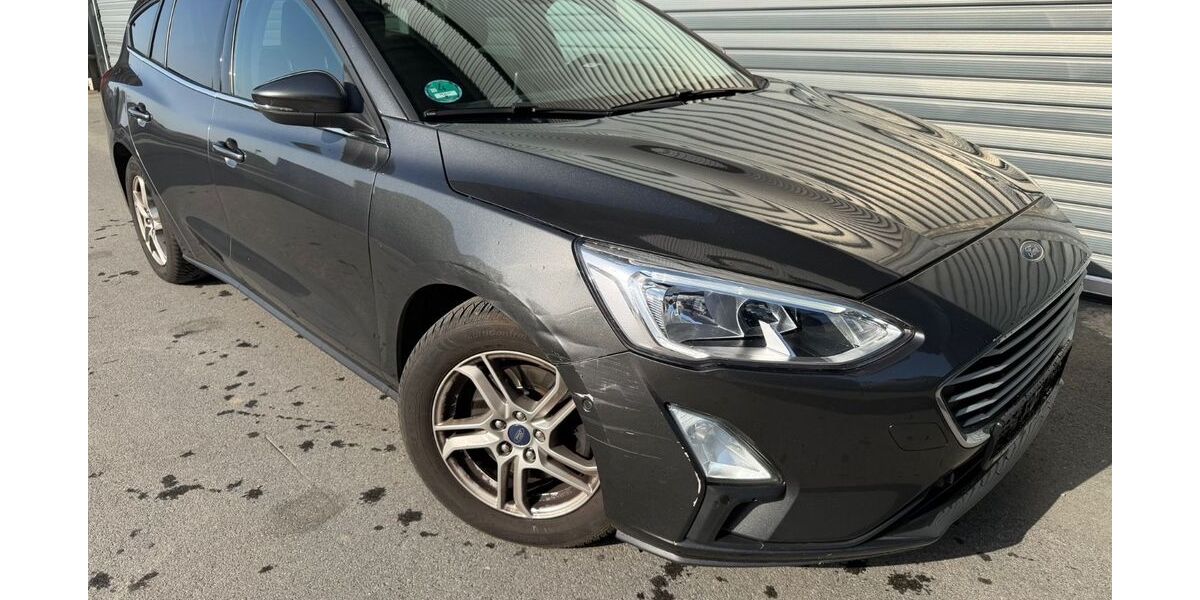 Ford Focus 87.522 km 10.500 &euro; Wuppertal 42285