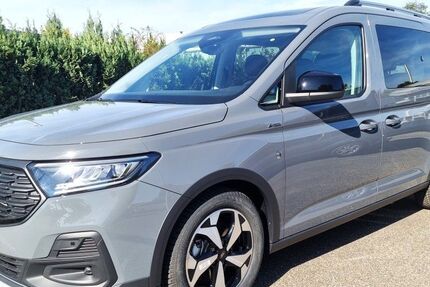 Ford Grand Tourneo 2.500 km 40.980 &euro; Düsseldorf 40589