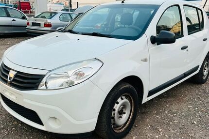 Dacia Sandero 301.075 km 950 &euro; Wuppertal 42279