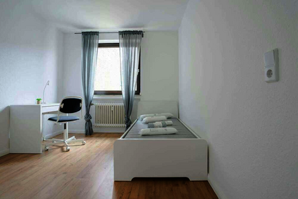 Zimmer Düsseldorf Wersten - 619&euro; | Angebot:26827930