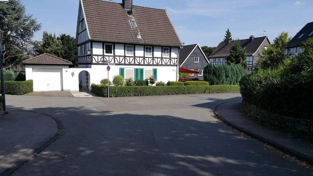 Einfamilienhaus Wuppertal Barmen - 5 Zimmer, 130 m&sup2;, 440.000&euro; | Angebot:25751250