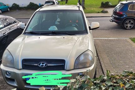 Hyundai TUCSON 196.454 km 3.800 &euro; Leverkusen 51371