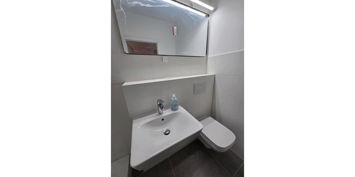 Etagenwohnung Köln Lindenthal - 2 Zimmer, 64 m&sup2;, 1.220&euro; | Angebot:26008425