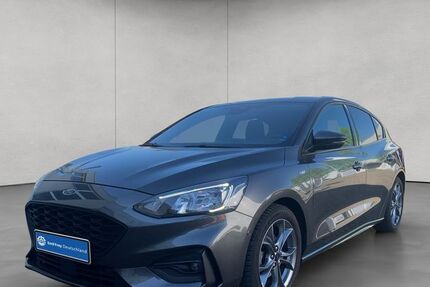 Ford Focus 43.442 km 14.890 &euro; Düsseldorf 40549