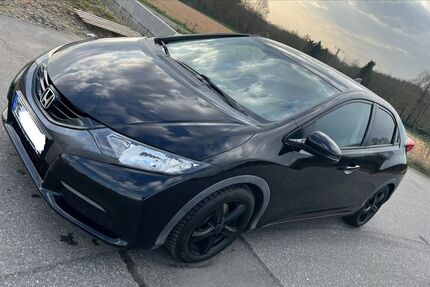 Honda Civic 102.446 km 8.300 &euro; Wülfrath 42489