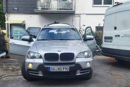 BMW X5 231.000 km 6.890 &euro; Wuppertal 42285