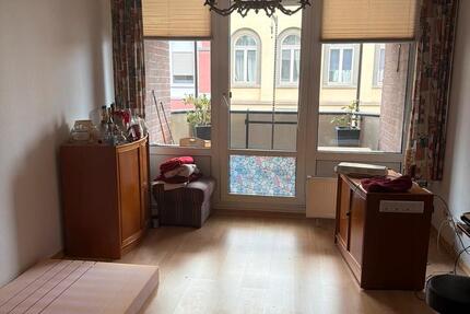 Wohnung Neuss Holzheim - 3 Zimmer, 82 m&sup2;, 240.000&euro; | Angebot:26827318
