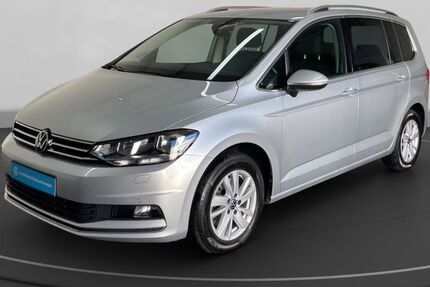 VW Touran 56.868 km 28.270 &euro; Köln 50823