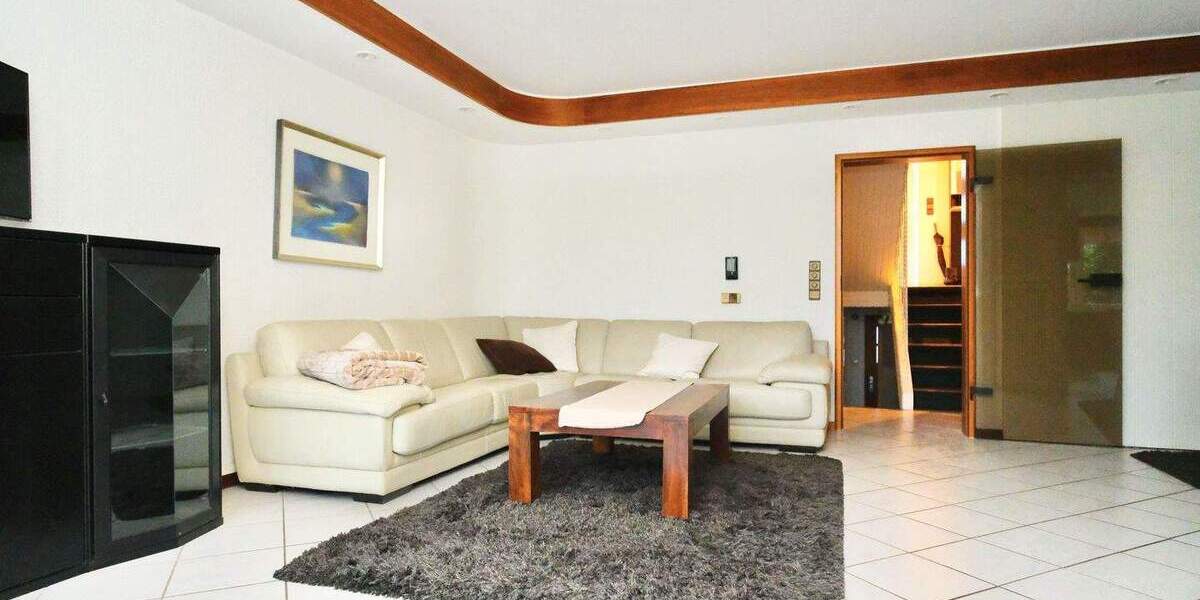 Reihenmittelhaus Neuss Vogelsang - 3 Zimmer, 113 m&sup2;, 395.000&euro; | Angebot:25686775