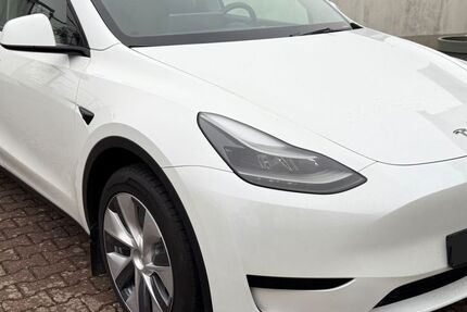 Tesla Model Y 77.000 km 33.450 &euro; Kaarst 41564