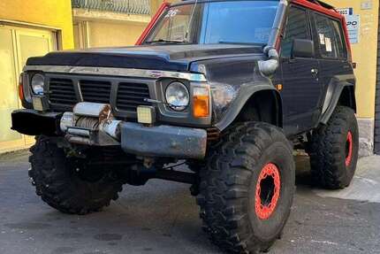 Nissan Patrol 300.000 km 14.990 &euro; Köln 51067