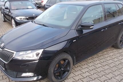 Skoda Fabia 81.025 km 12.500 &euro; Willich 47877