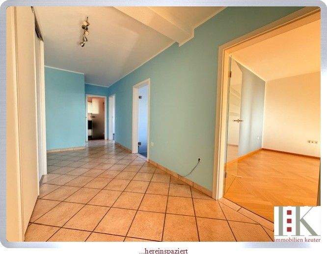 Etagenwohnung Kaarst Büttgen - 3 Zimmer, 96 m&sup2;, 259.000&euro; | Angebot:25748701
