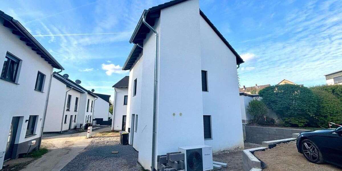 Einfamilienhaus Solingen Aufderhöhe - 4 Zimmer, 98 m&sup2;, 439.000&euro; | Angebot:22965414