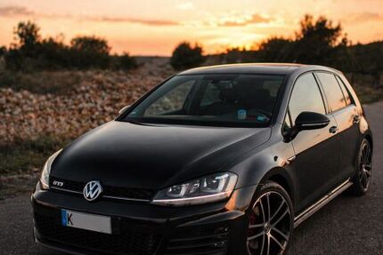 VW Golf 162.889 km 13.650 &euro; Köln 51145