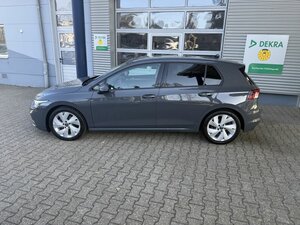 VW GOLF VIII 2.0 TDI Active +Ambiente+CarPlay+Navi+ 71.775 km 22.444 &euro; Meerbusch 40667