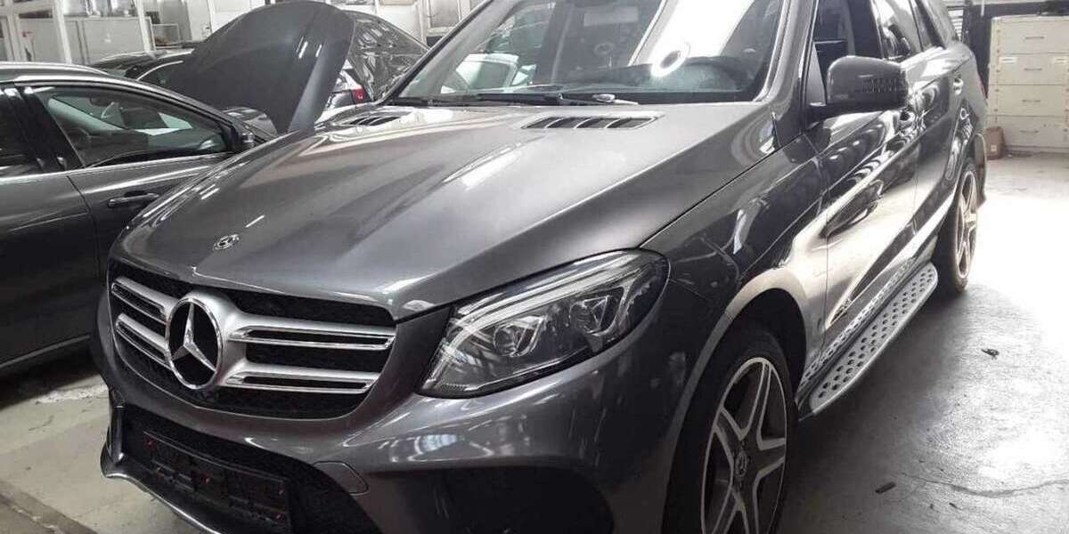 Mercedes-Benz GLE 350 221.780 km 24.980 &euro; Düsseldorf 40597